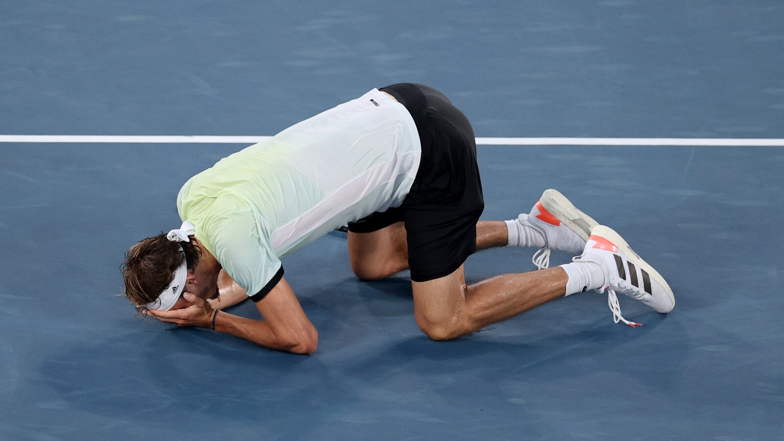 九游app下载-美国网球队横扫德国网球队，兹维列夫一己之力扛起全队的简单介绍