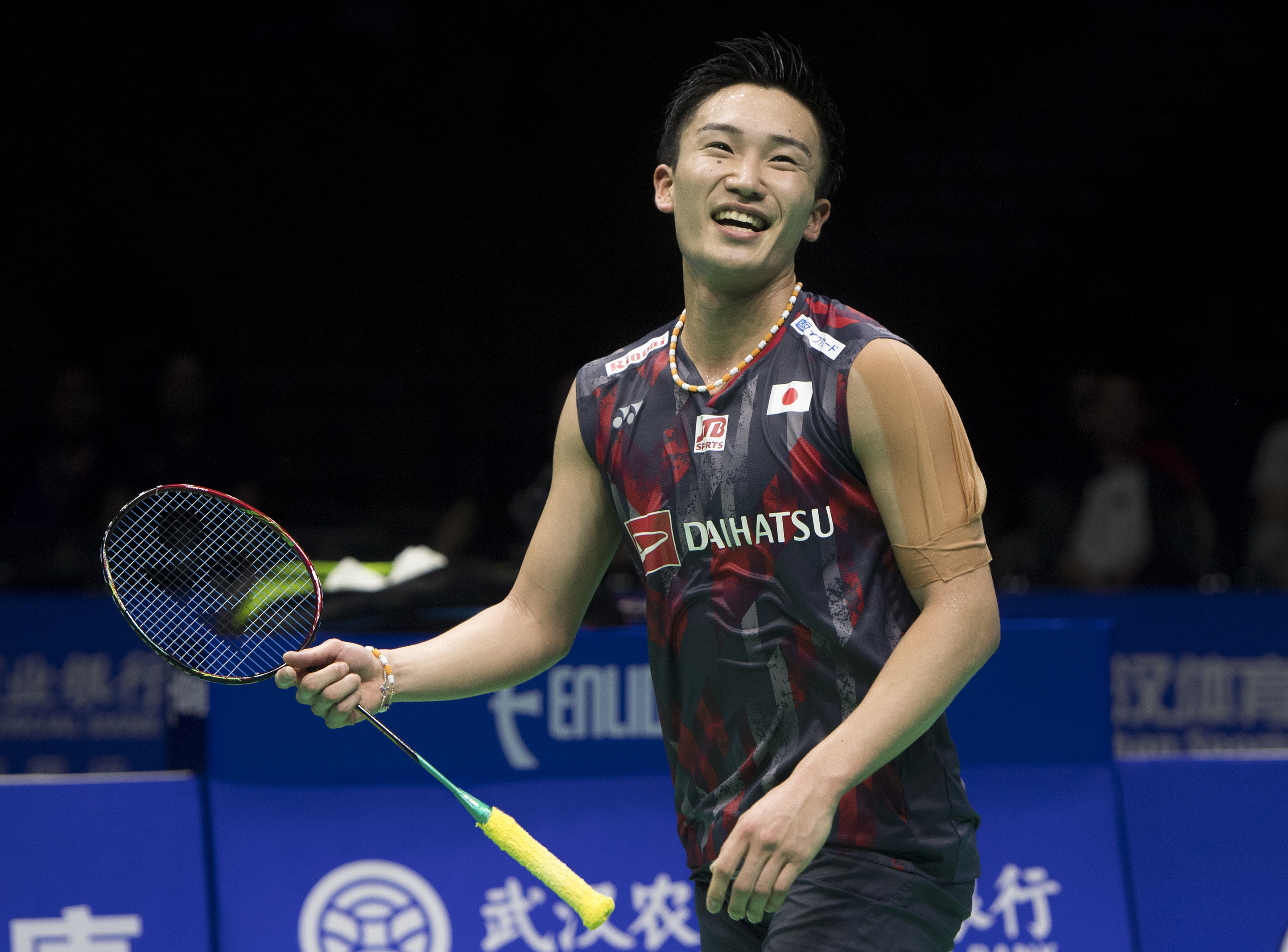 英格兰羽毛球队强势日本羽毛球队，桃田贤斗惊艳世界的简单介绍