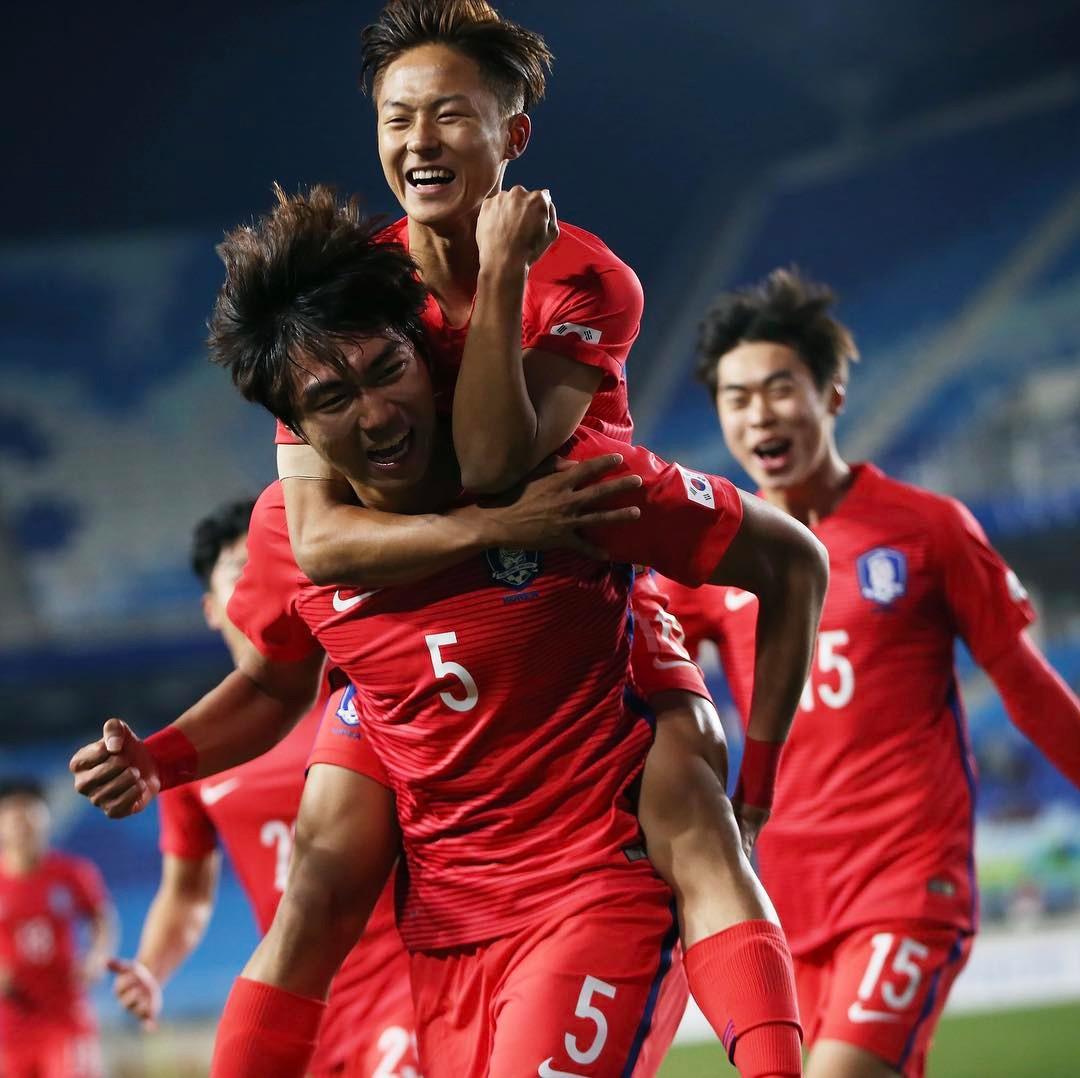 九游娱乐-韩国羽毛球队绝杀中国羽毛球队，安赛龙统治全场的简单介绍