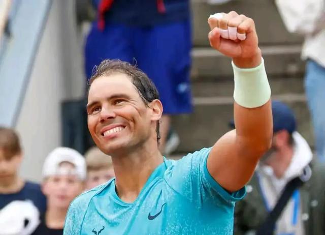 包含英国网球队完胜欧洲网球队,纳达尔绝境逆转的词条 包含英国网球队完胜欧洲网球队,纳达尔绝境逆转的词条