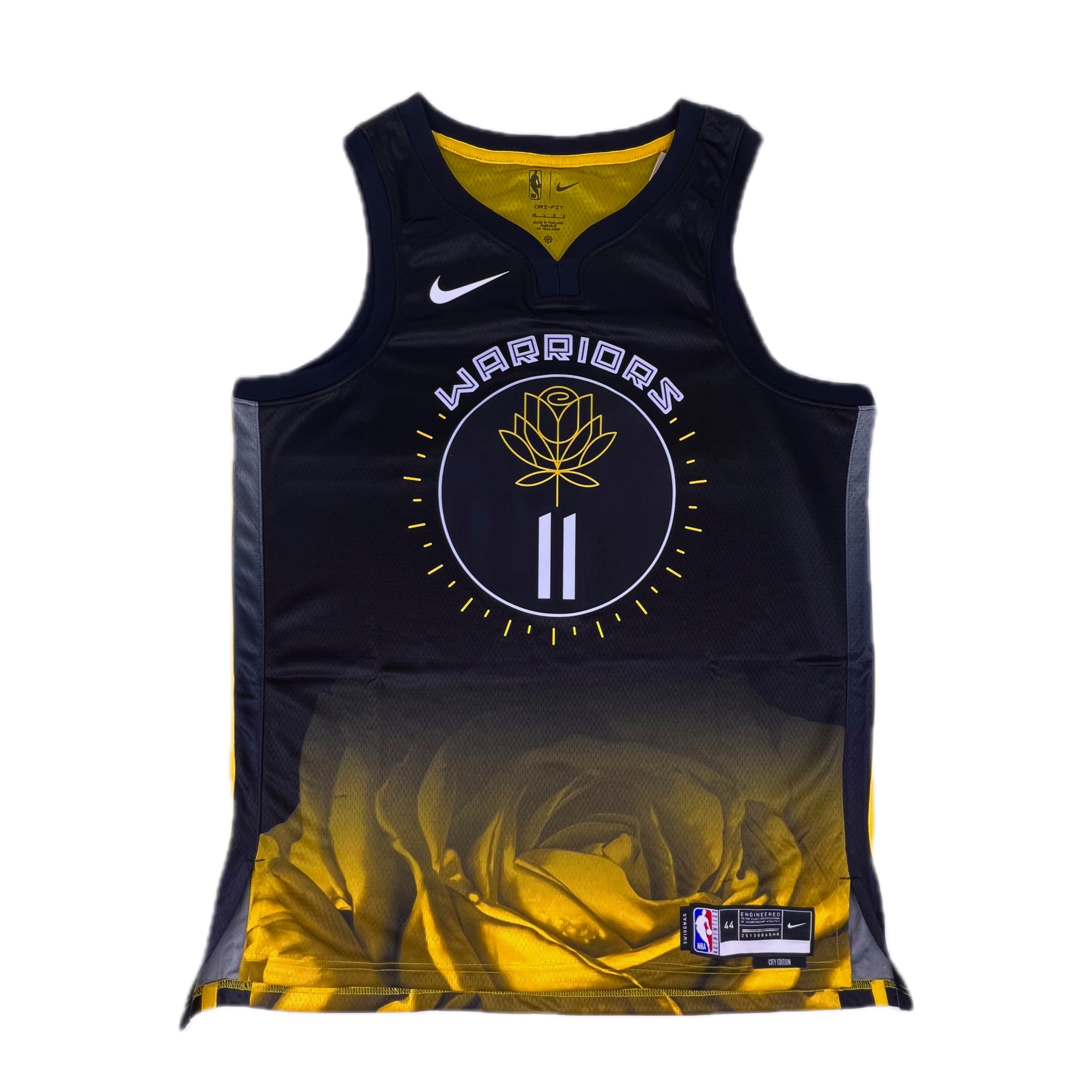 勇士队展示新赛季主场球衣,充满时尚设计感的简单介绍 勇士队展示新赛季主场球衣,充满时尚设计感的简单介绍