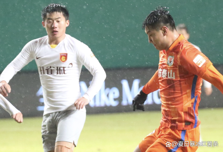 关于中超新进展！球队士气高涨，冲刺亚冠联赛的信息