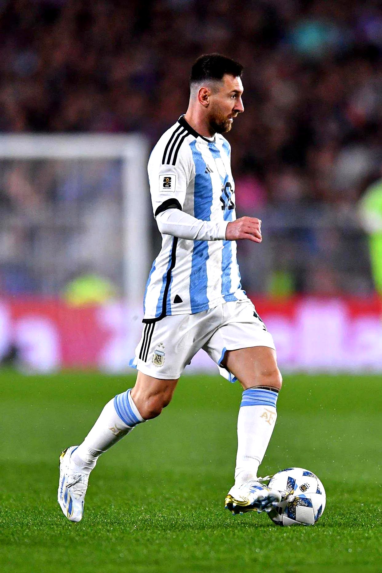 九游体育官方入口-职业联赛季后赛拉开帷幕，阿根廷队表现出色