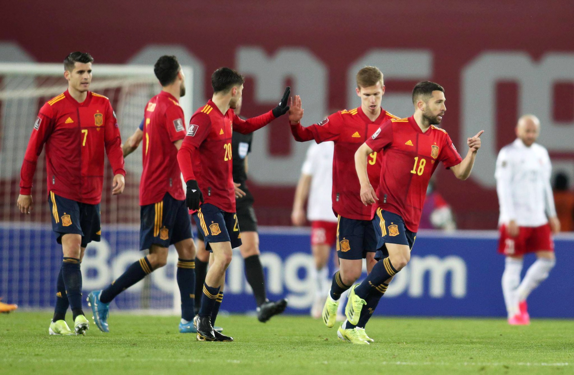 黎巴嫩队在欧洲杯预选赛中夺冠,晋级八强 黎巴嫩队在欧洲杯预选赛中夺冠,晋级八强