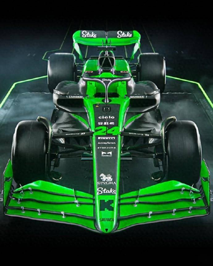 索伯车队横扫梅赛德斯，皮亚斯特里统治全场的简单介绍