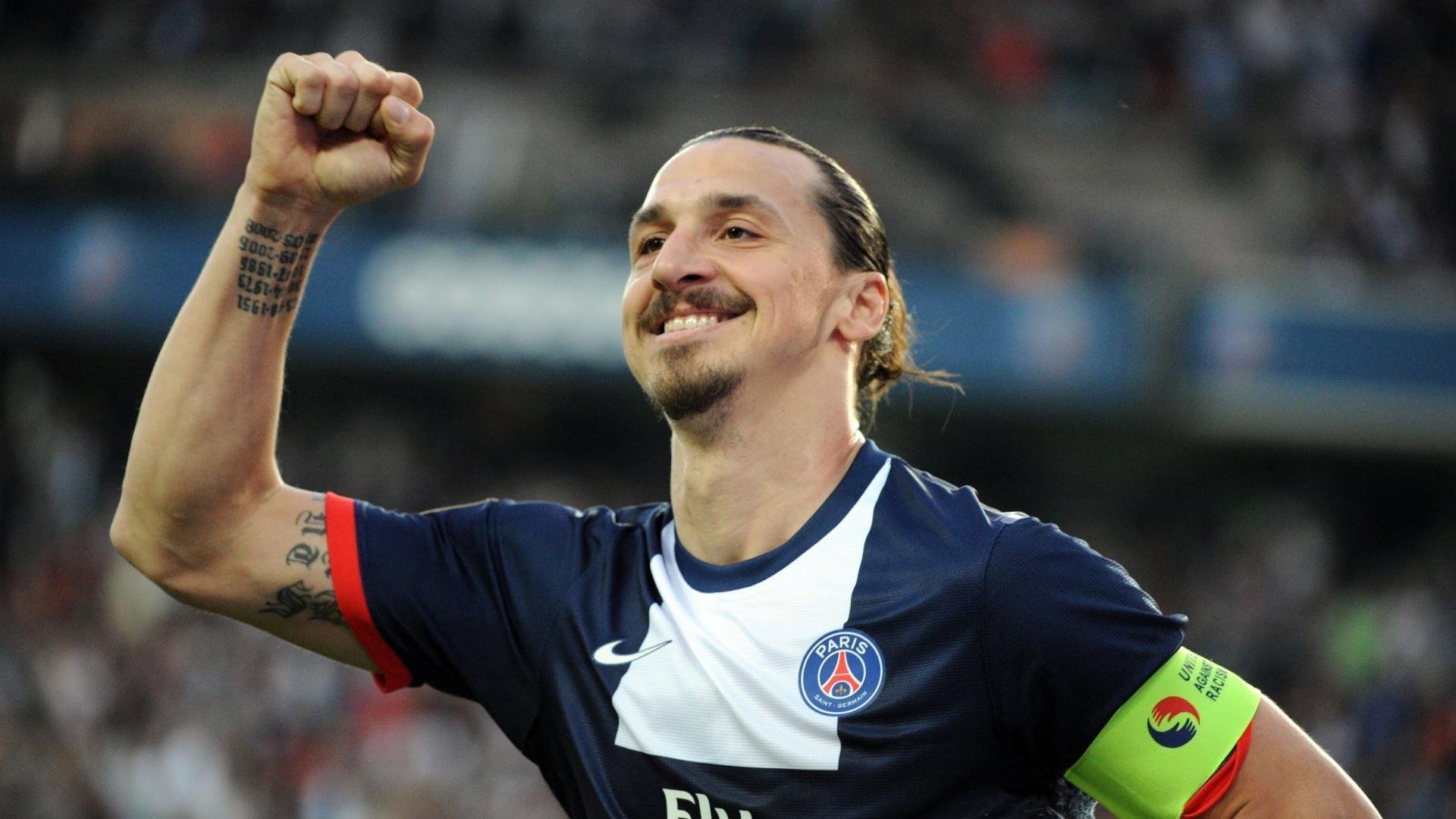 拉亚闪耀全场，利物浦战术体系全面压制加拿大式冲击